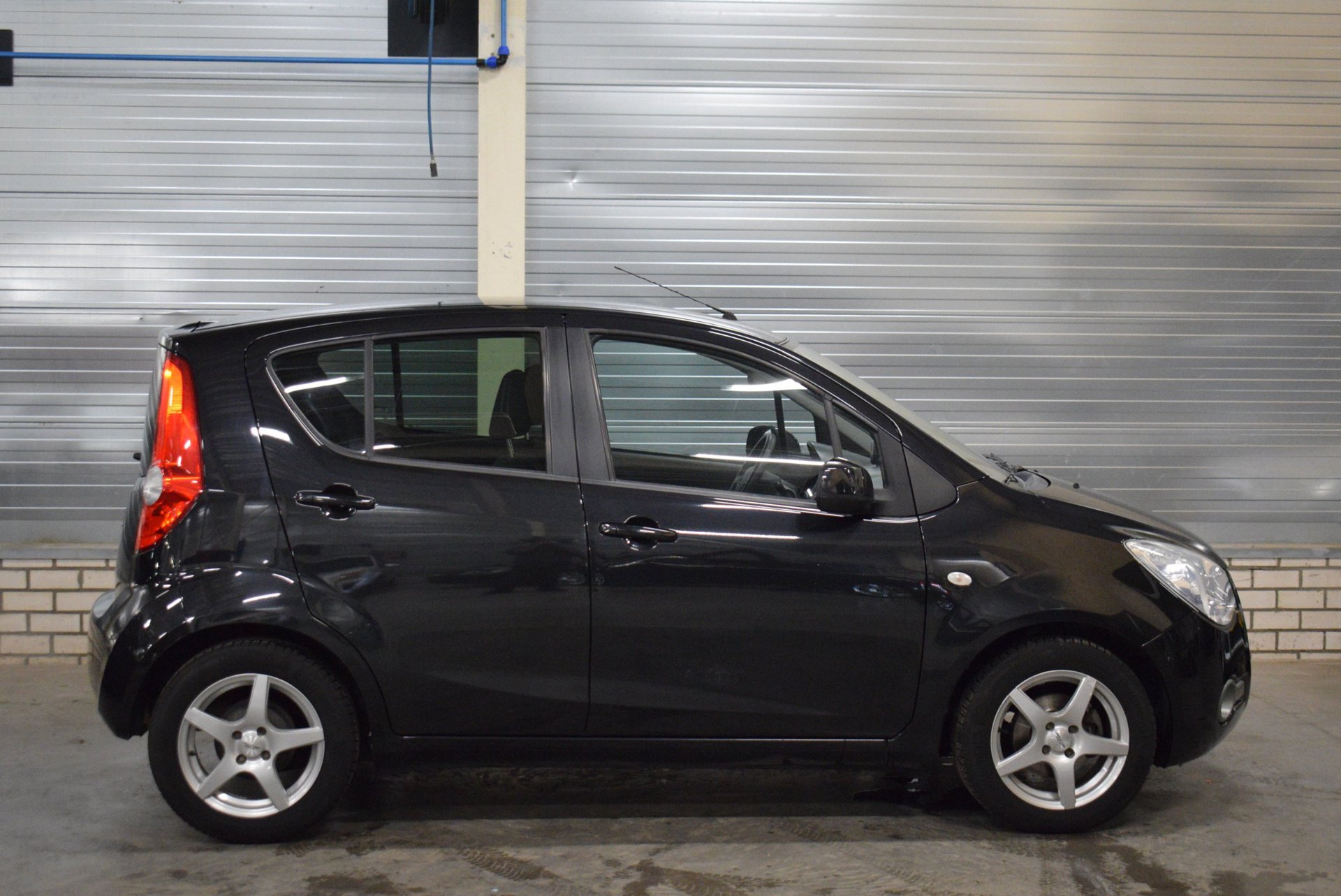 Foto van Opel Agila