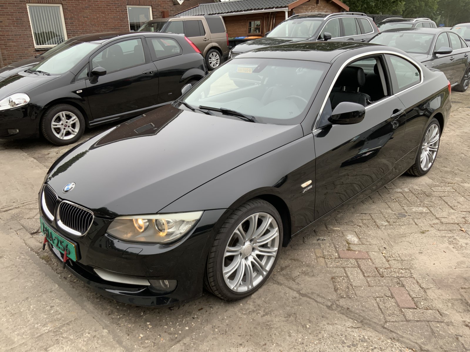 BMW 3-serie Coupé 325xi Bns Line Sp. 2011 - voorkant