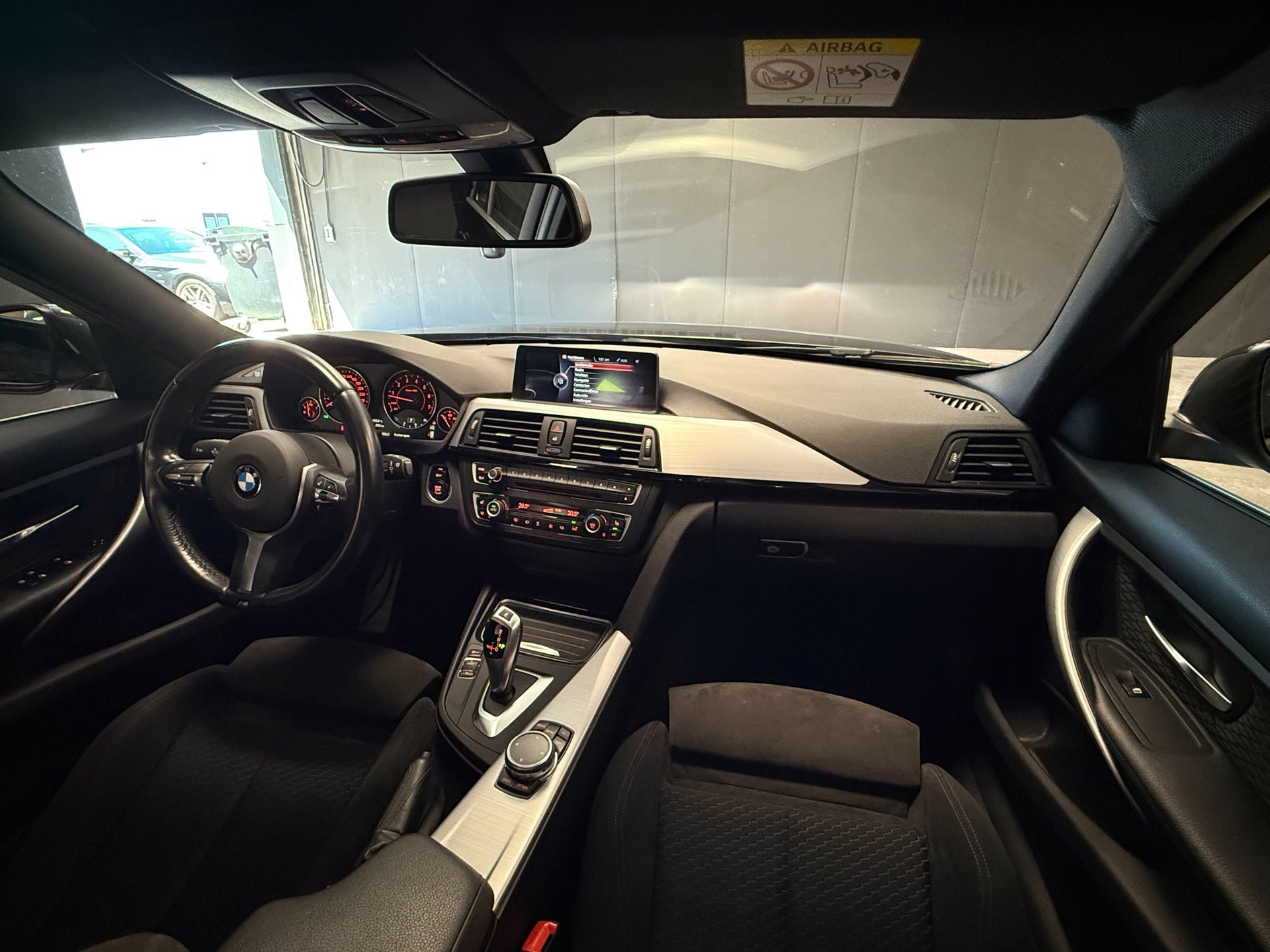 Foto van BMW 316i