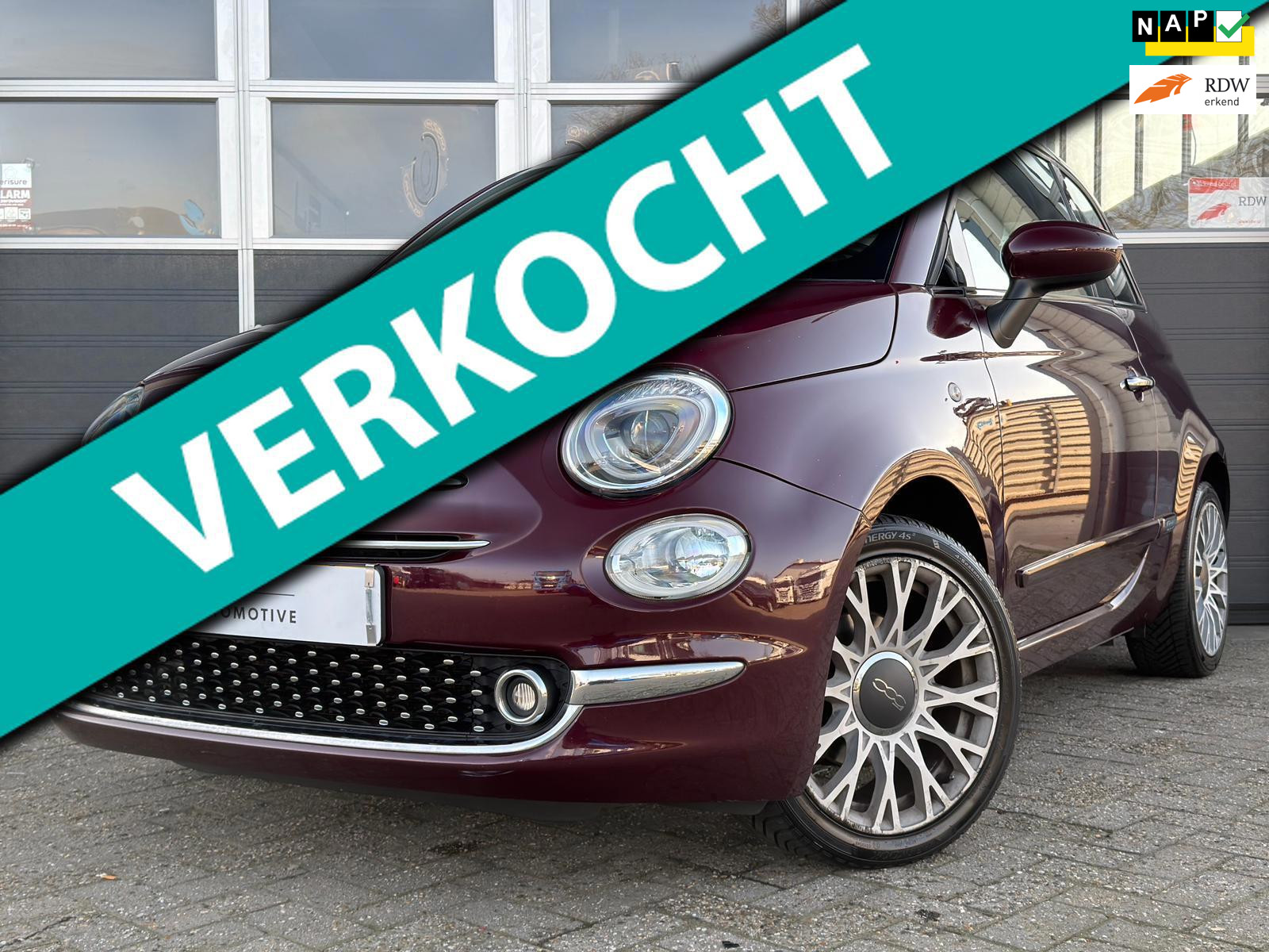 Fiat 500 0.9 TwinAir Turbo Lounge / NL-auto / Pano / Clima / Navi 2015 - voorkant