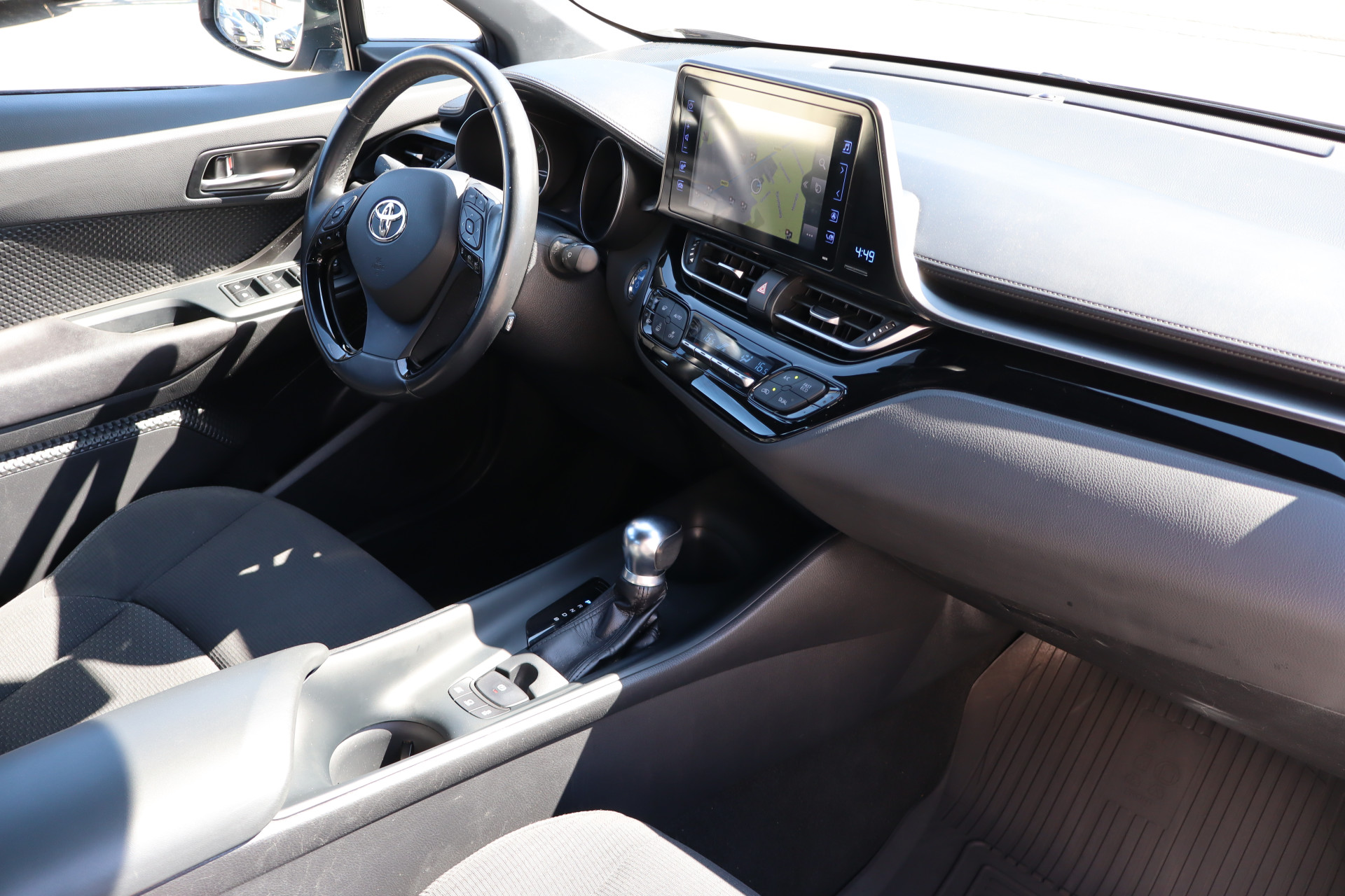 Foto van Toyota Toyota C-hr