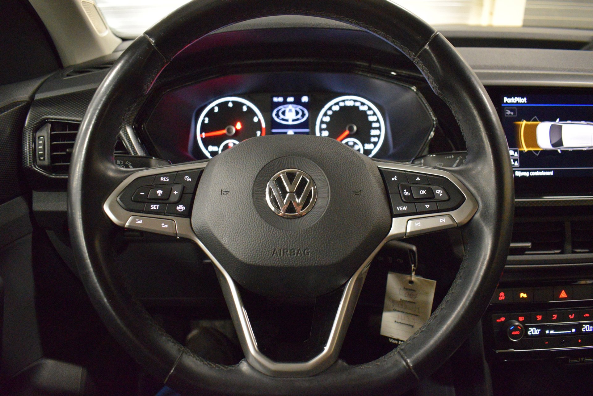 Foto van Volkswagen T-cross