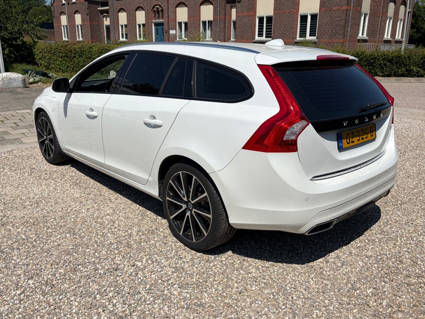 Foto van Volvo V60 Twin Engine
