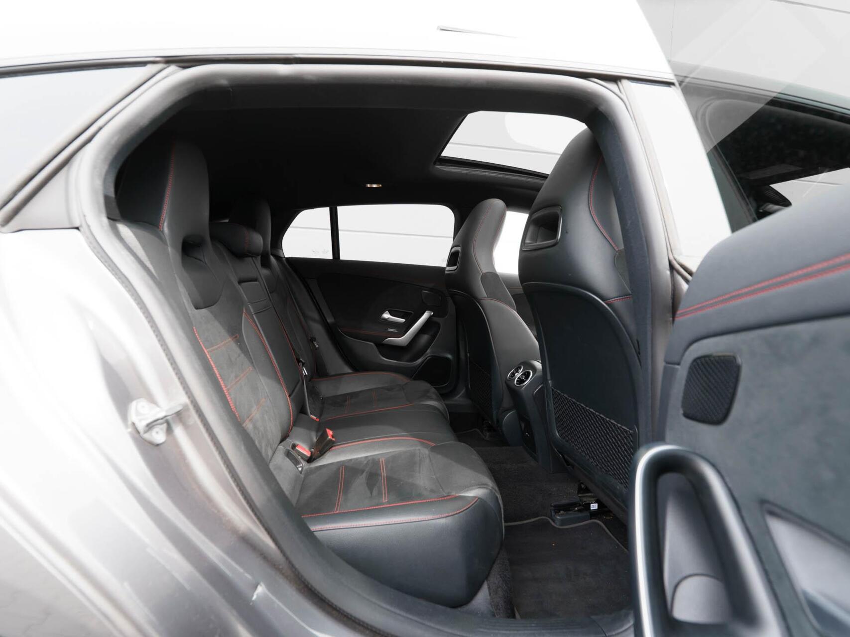 Foto van Mercedes-Benz Cla 180