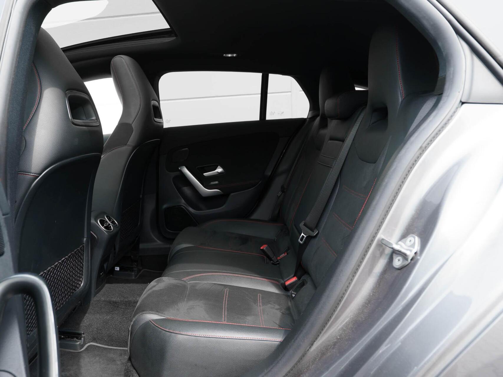 Foto van Mercedes-Benz Cla 180