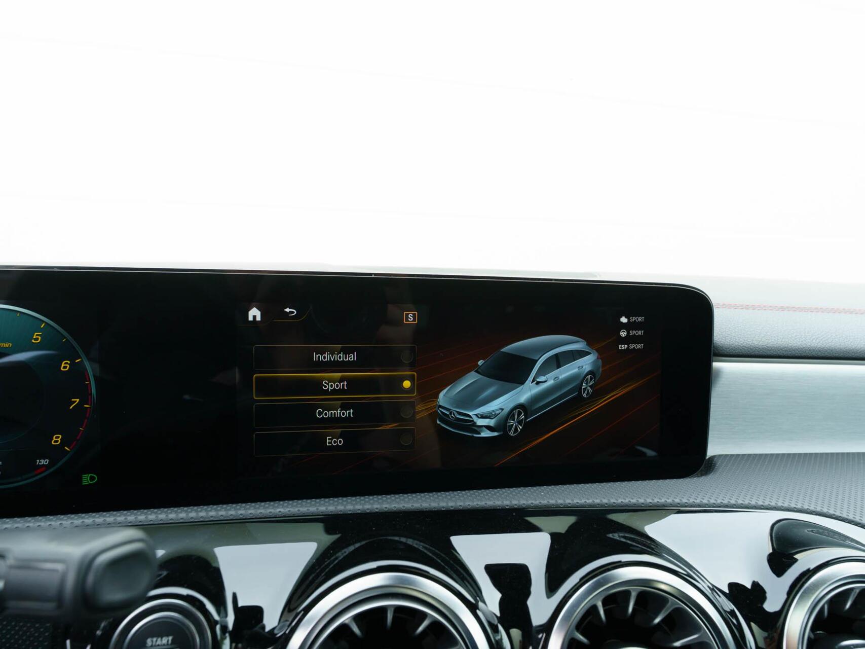 Foto van Mercedes-Benz Cla 180