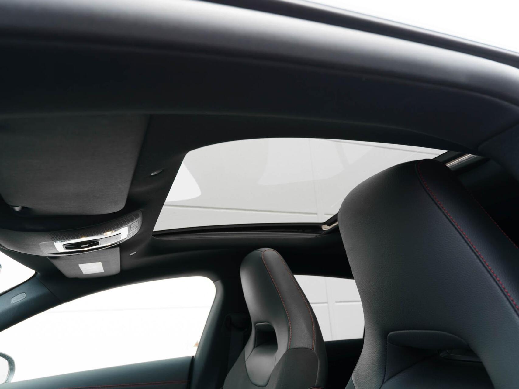 Foto van Mercedes-Benz Cla 180