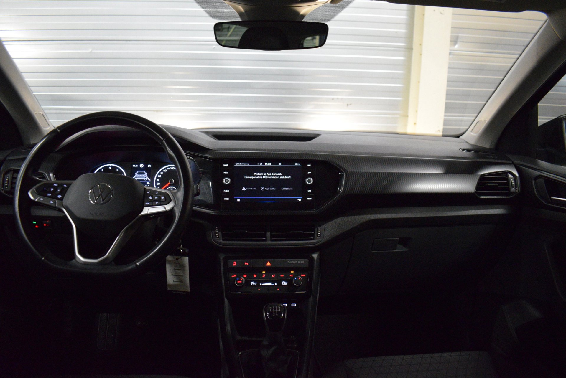 Foto van Volkswagen T-cross