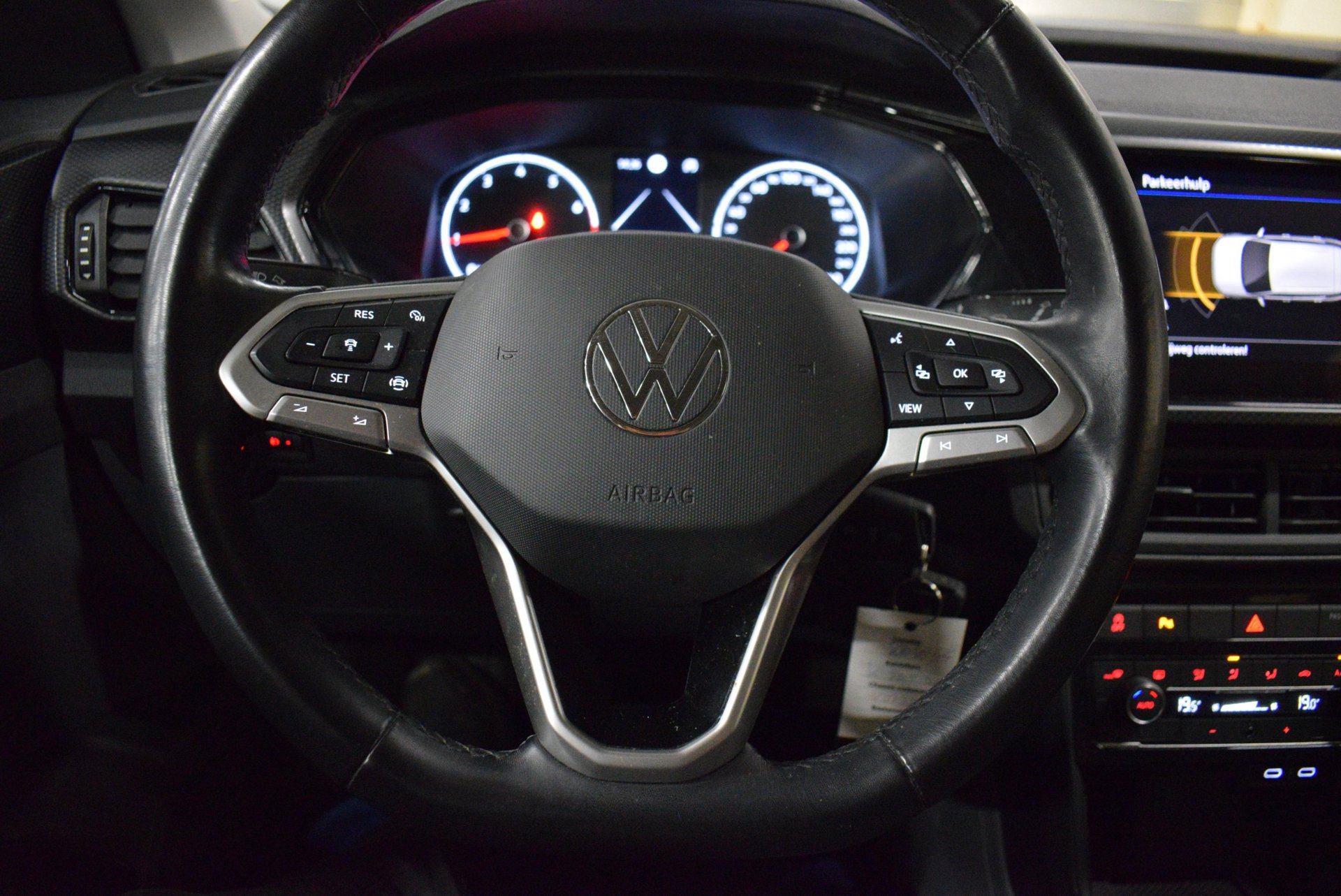 Foto van Volkswagen T-cross