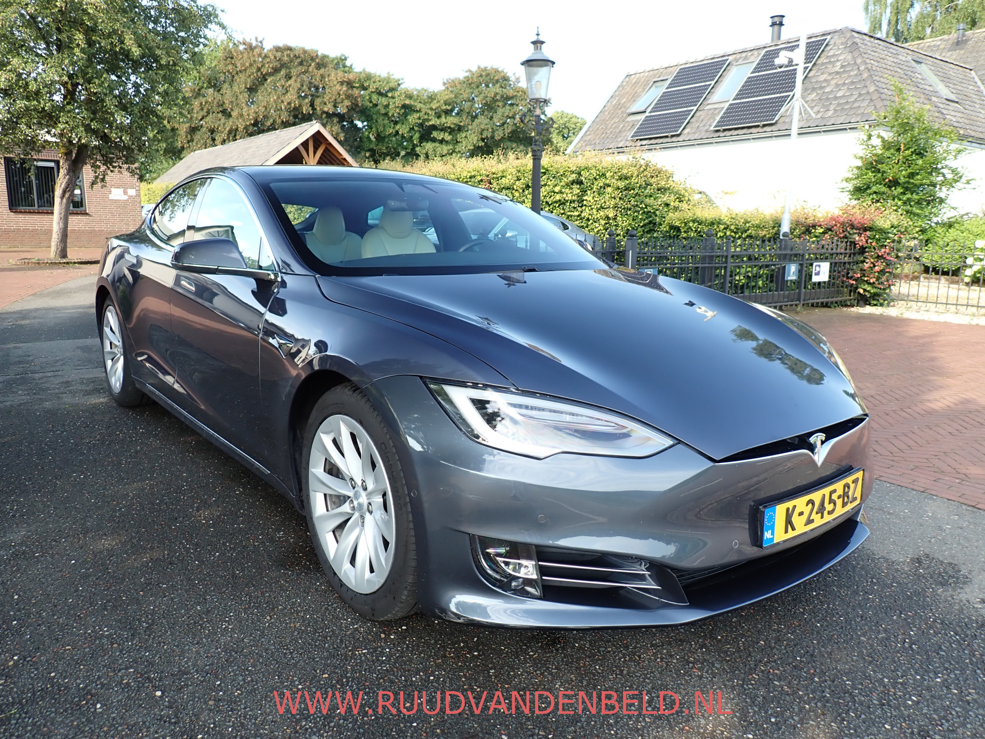Foto van Tesla Model S