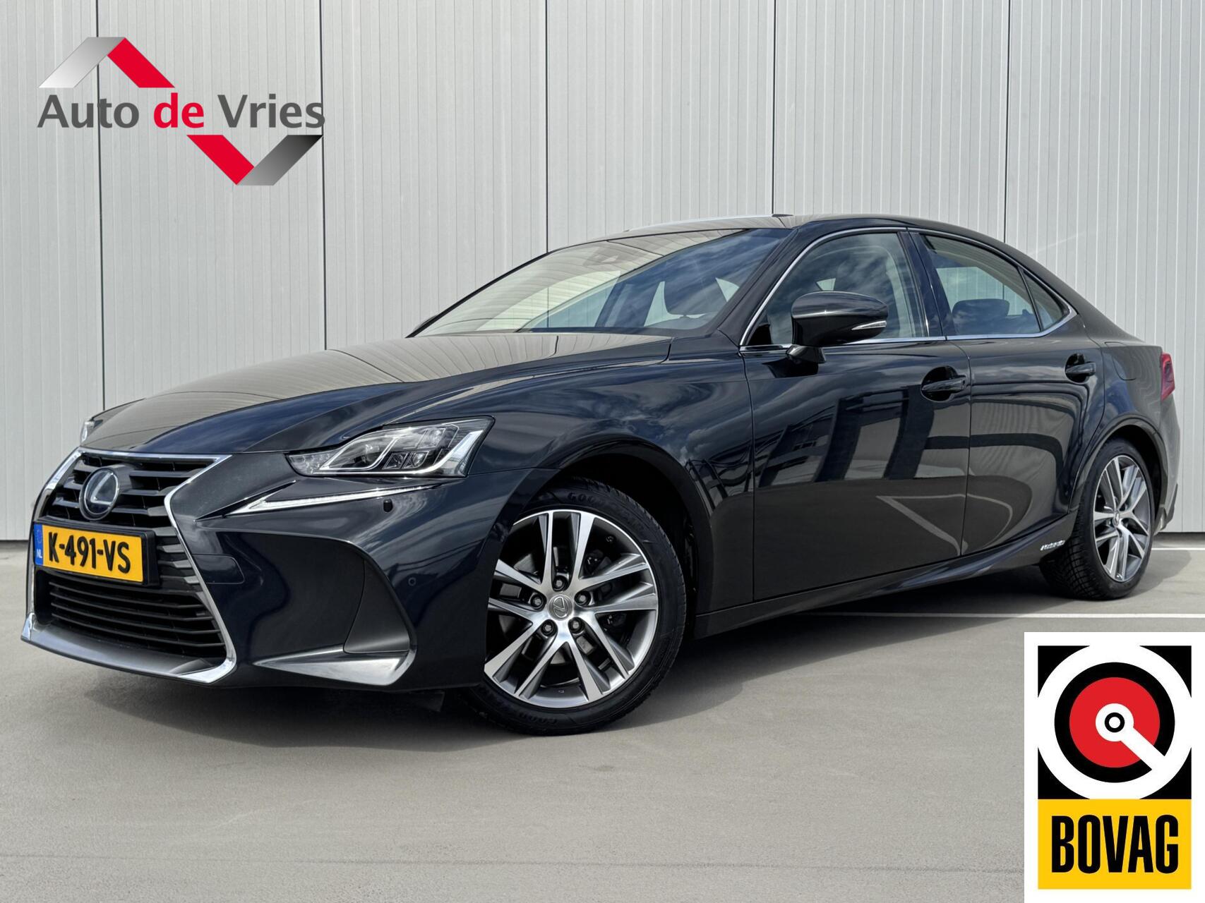 Lexus Is 300h Hybrid Business Line Pro 2021 - voorkant