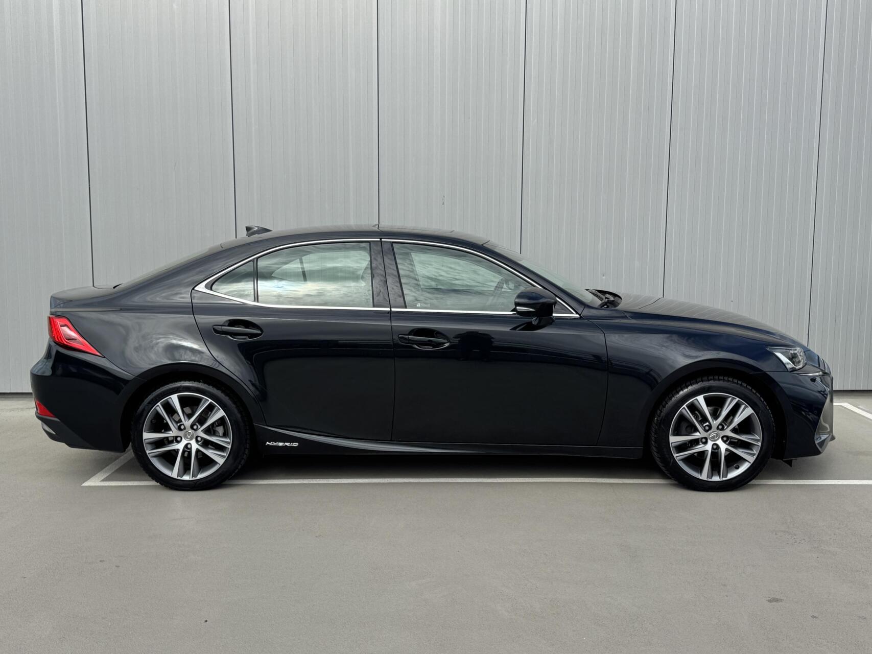 Foto van Lexus Is