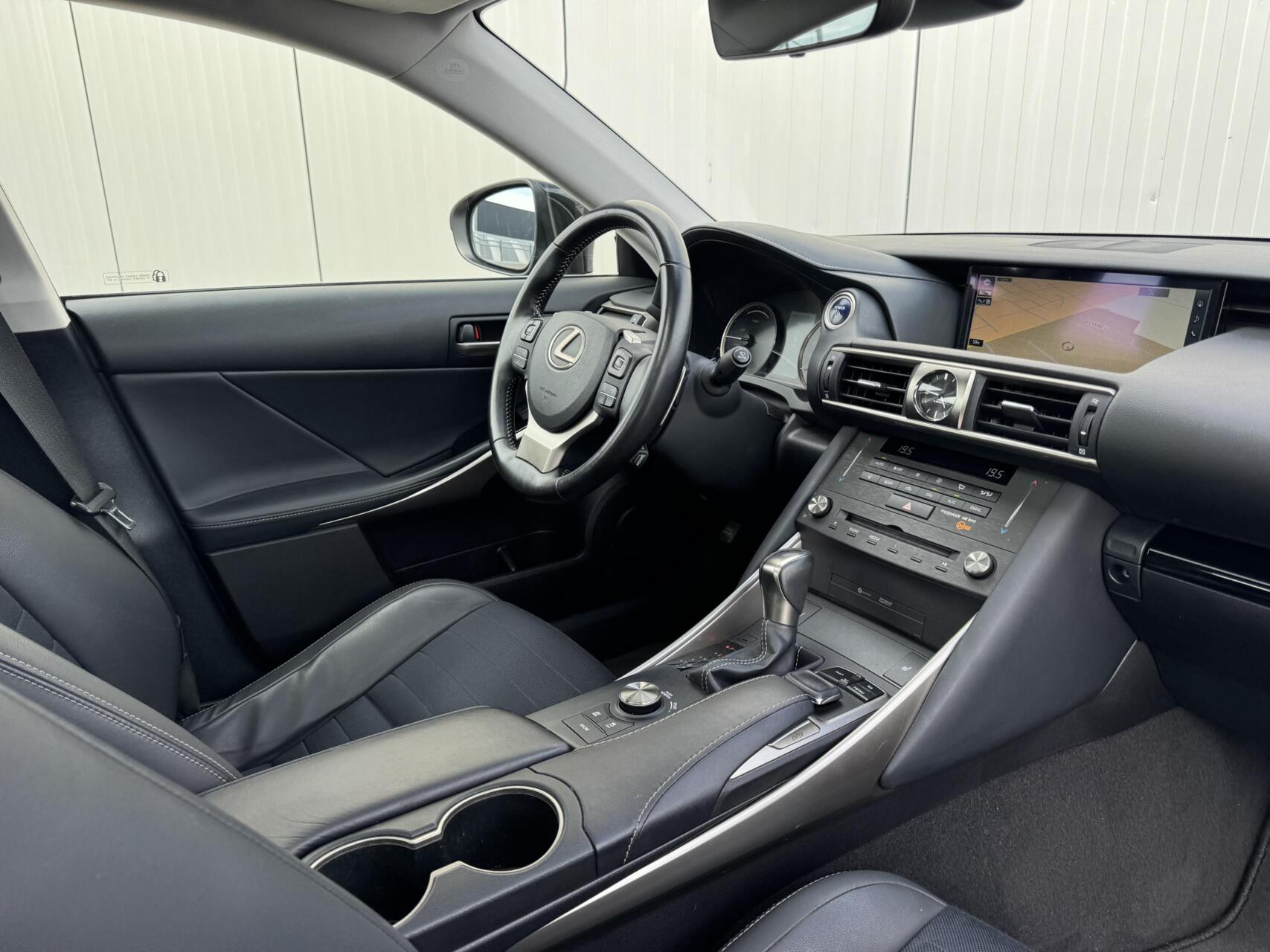 Foto van Lexus Is