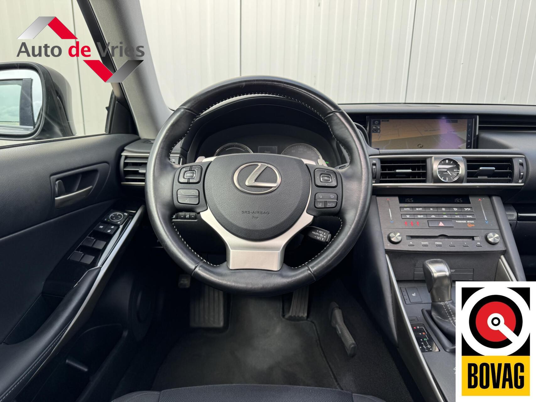 Foto van Lexus Is