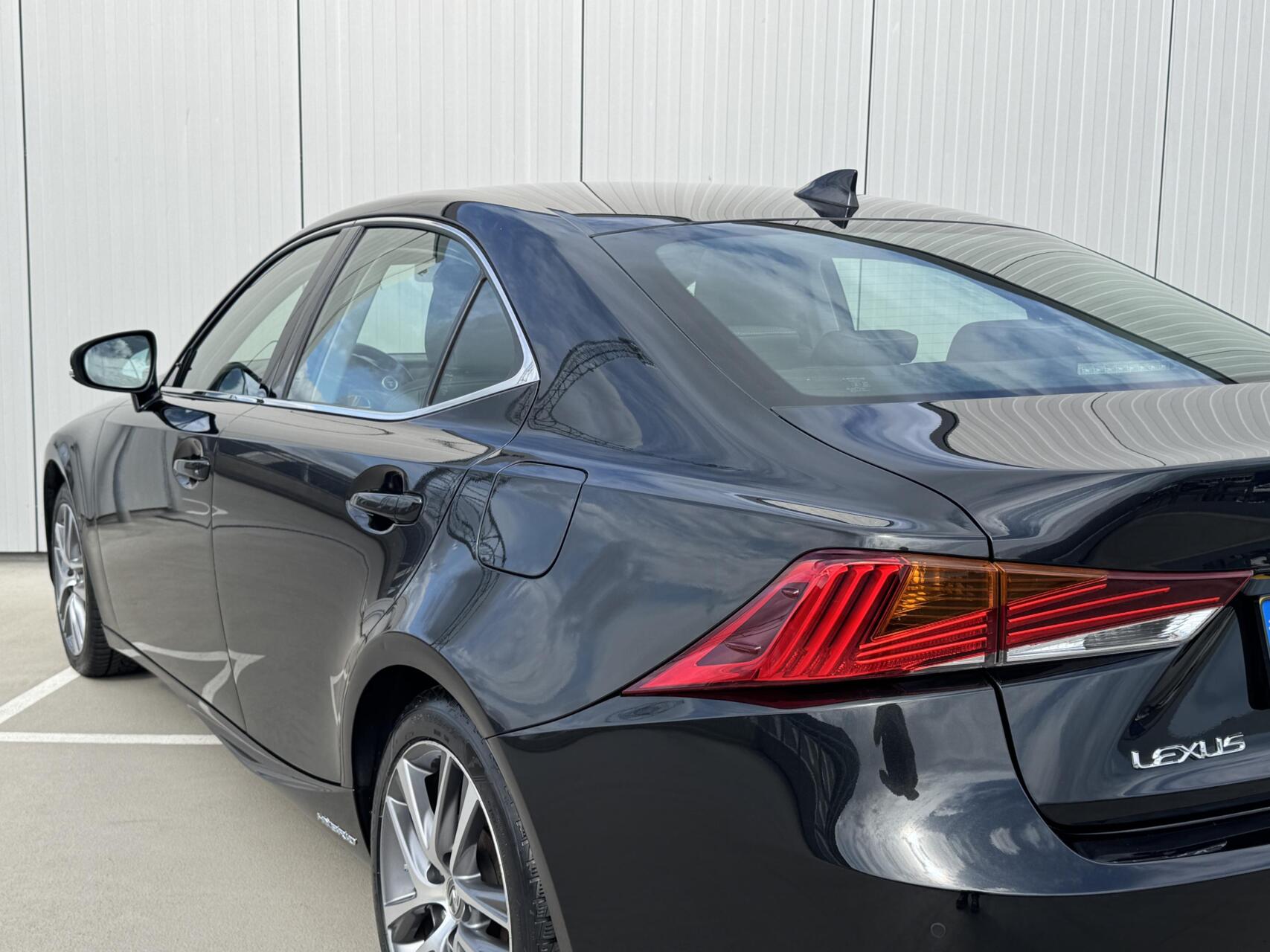 Foto van Lexus Is