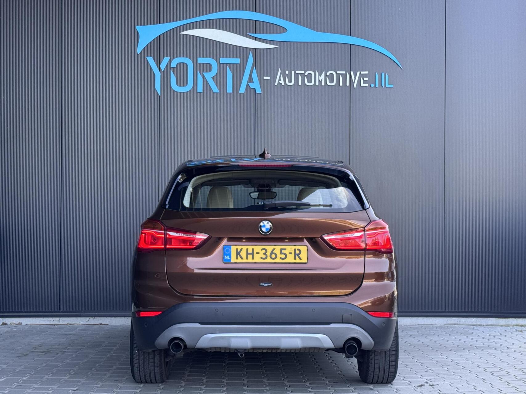 Foto van BMW X1