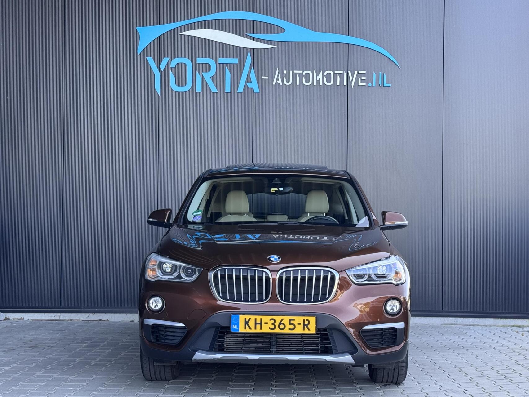Foto van BMW X1