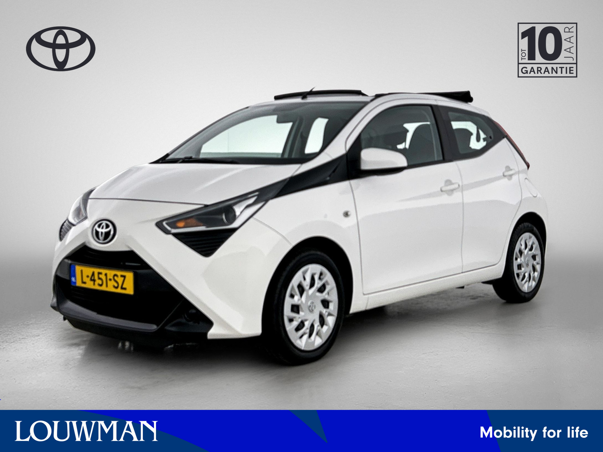 Toyota Toyota Aygo 1.0 VVT-i x-play 2021 - voorkant