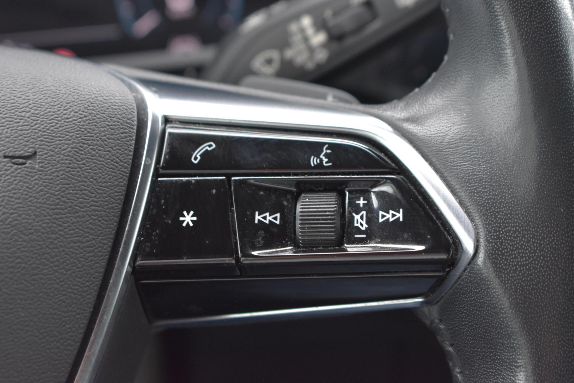 Foto van Audi E-tron