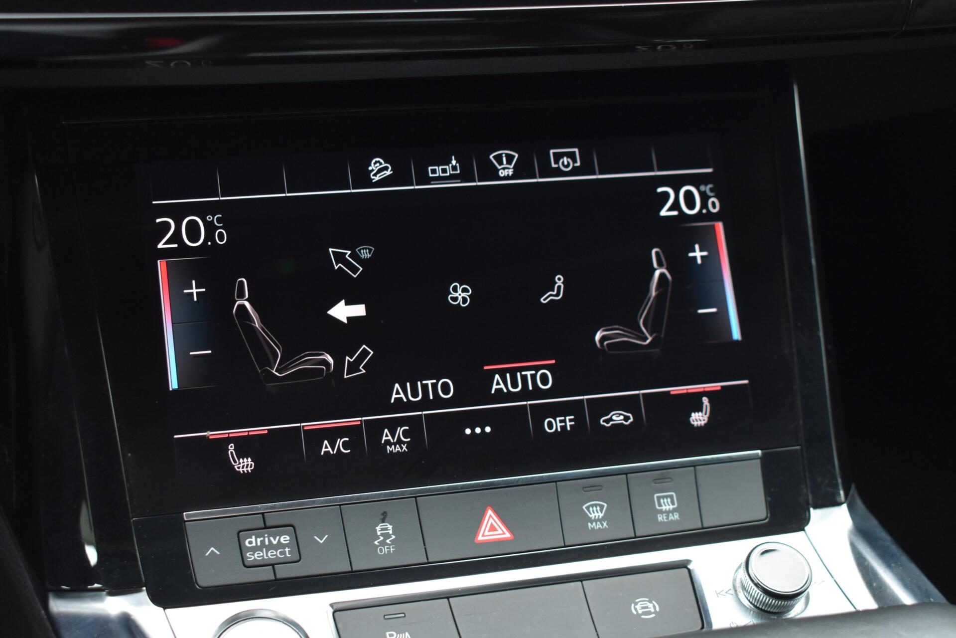 Foto van Audi E-tron