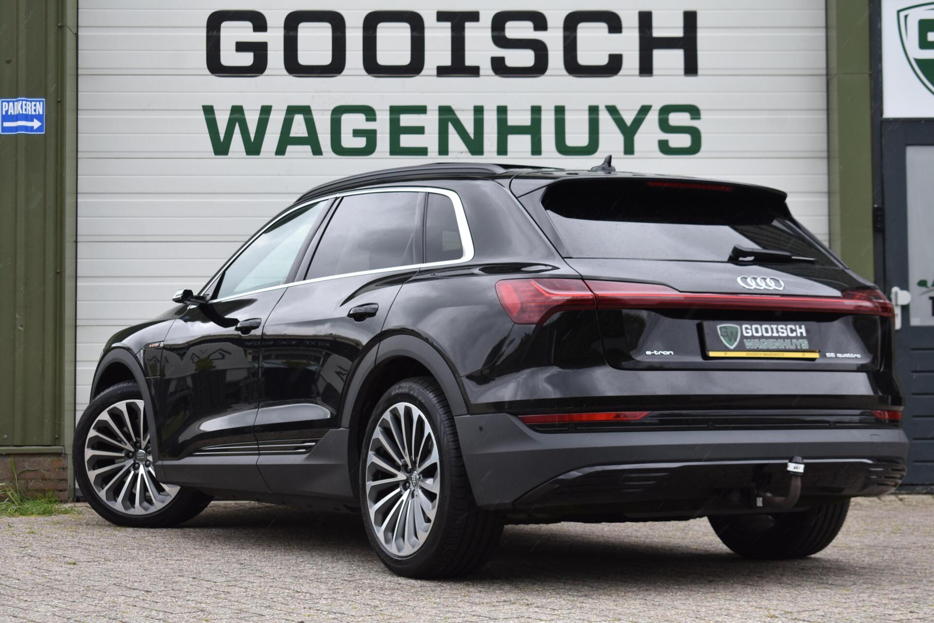 Foto van Audi E-tron