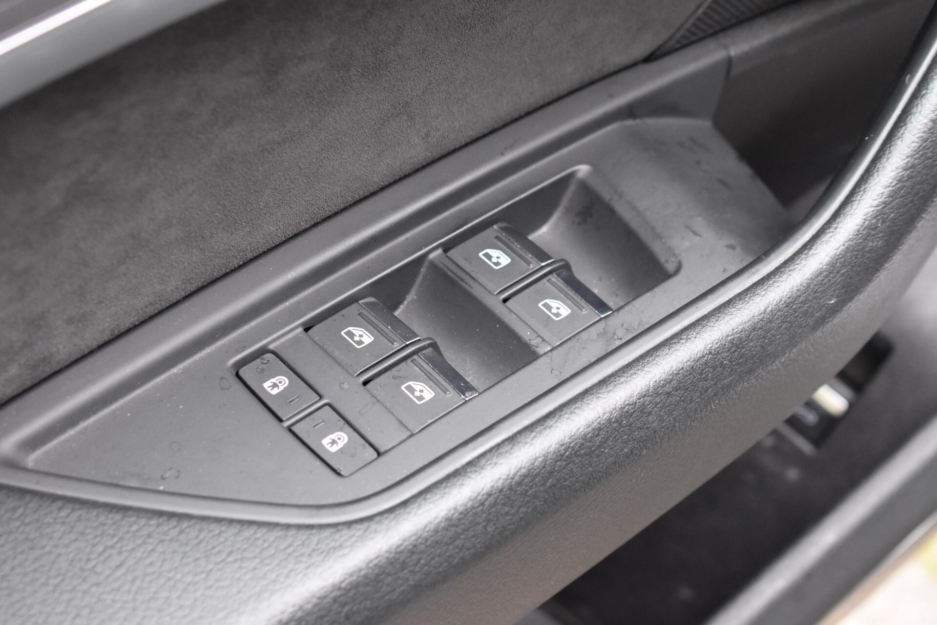 Foto van Audi E-tron