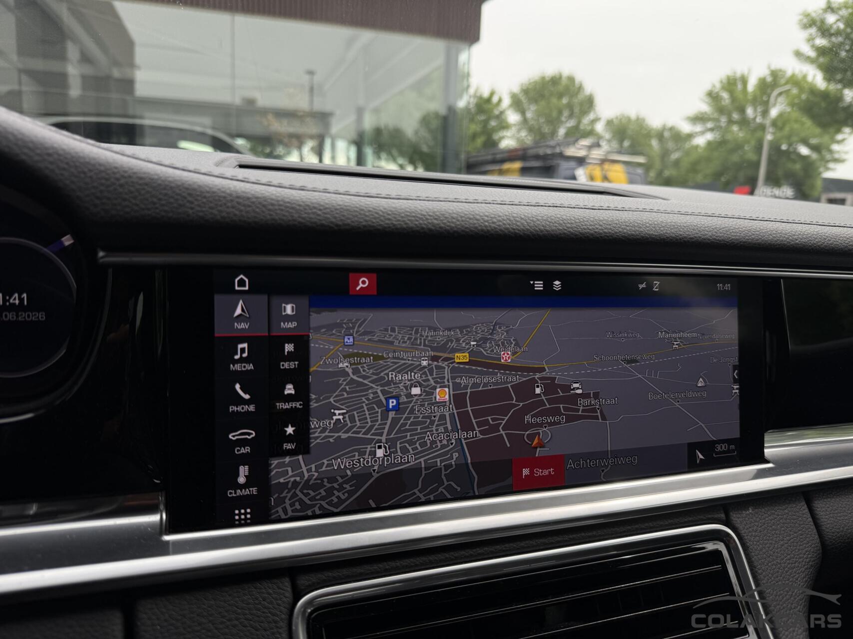 Foto van Porsche Panamera 4