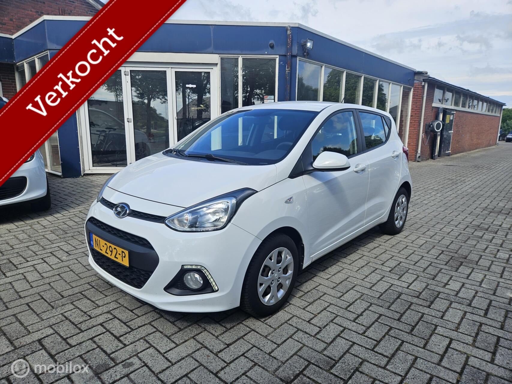 Hyundai I10 1.0i i-Motion Premium 2014 - voorkant