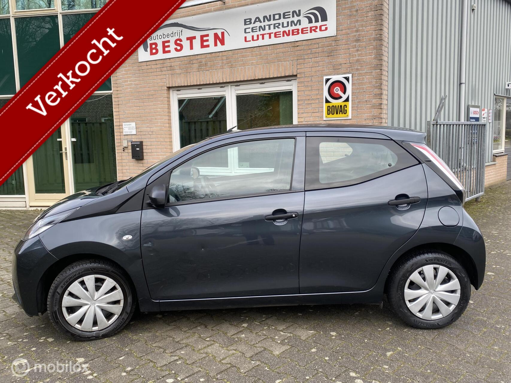 Toyota Aygo 1.0 VVT-i x-now 2017 - voorkant