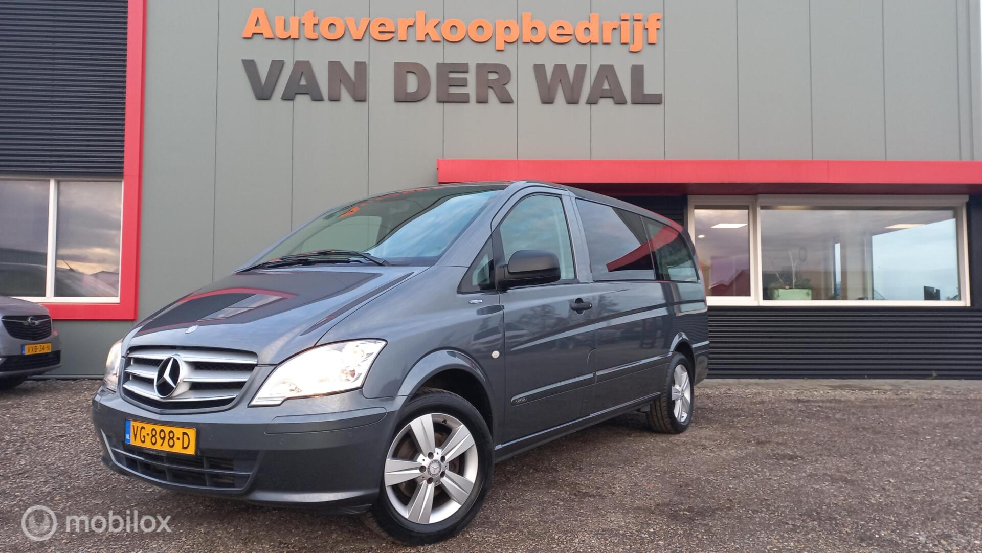 Mercedes-Benz Vito 113 CDI 320 Functional/INVALIDEBUS/GEHANDICATENBUS/67.000KM N.A.P. 2014 - voorkant
