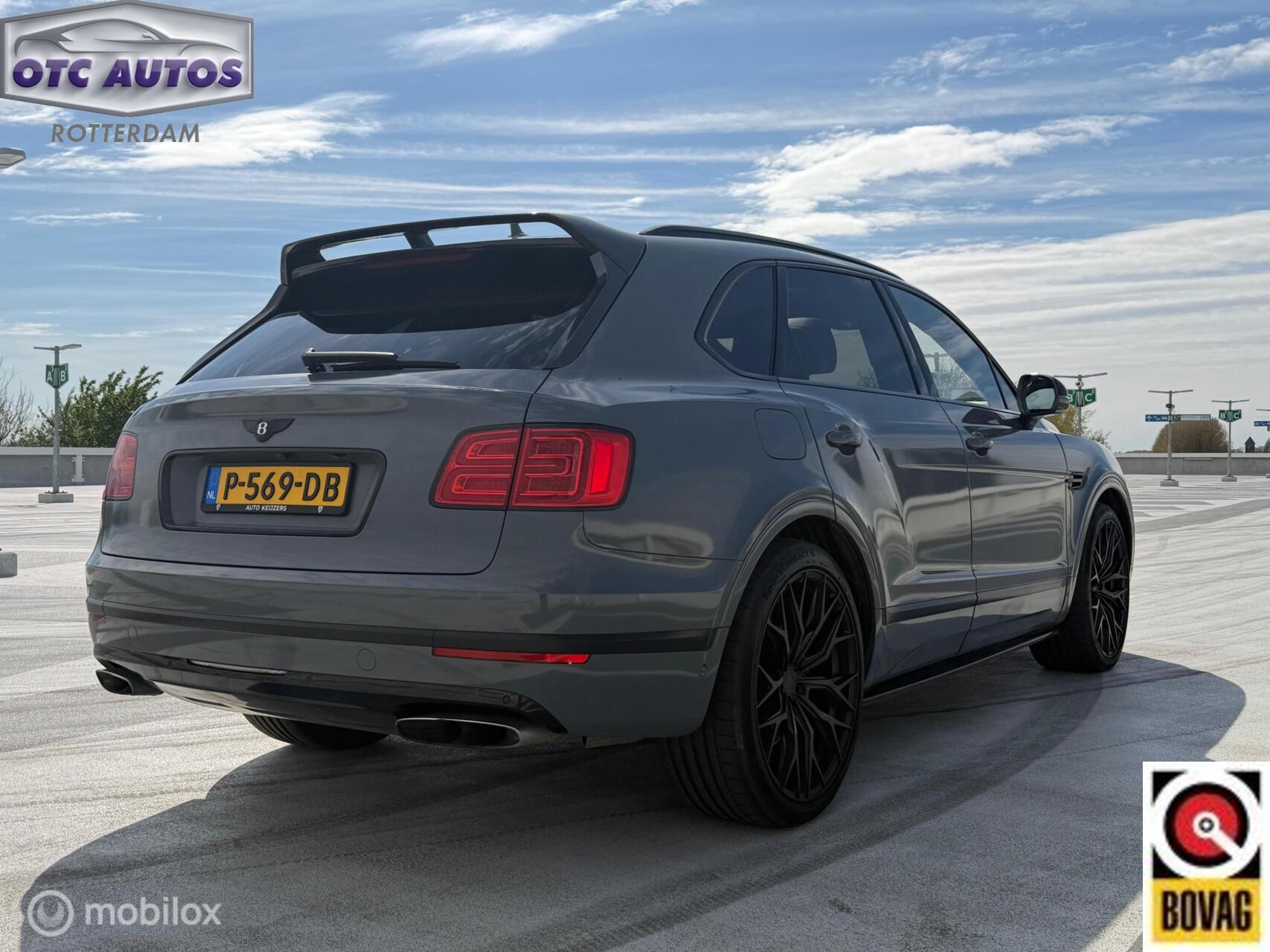 Foto van Bentley Bentayga
