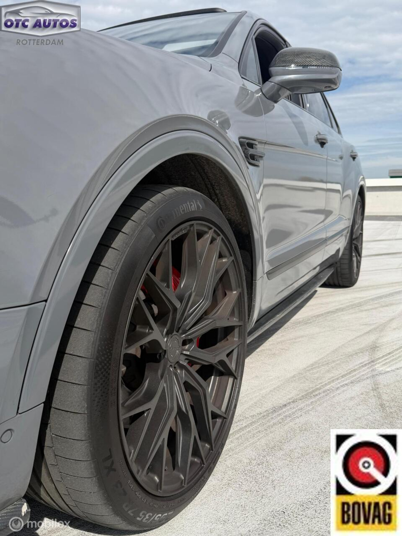 Foto van Bentley Bentayga