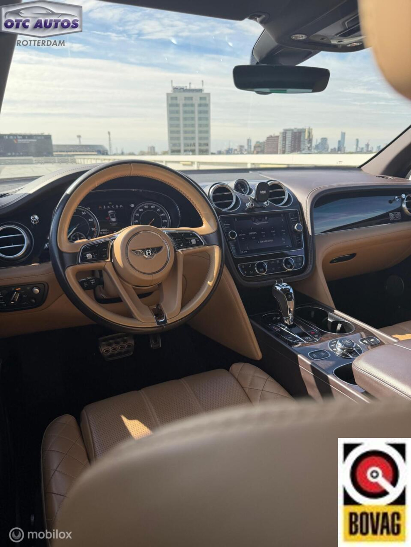 Foto van Bentley Bentayga
