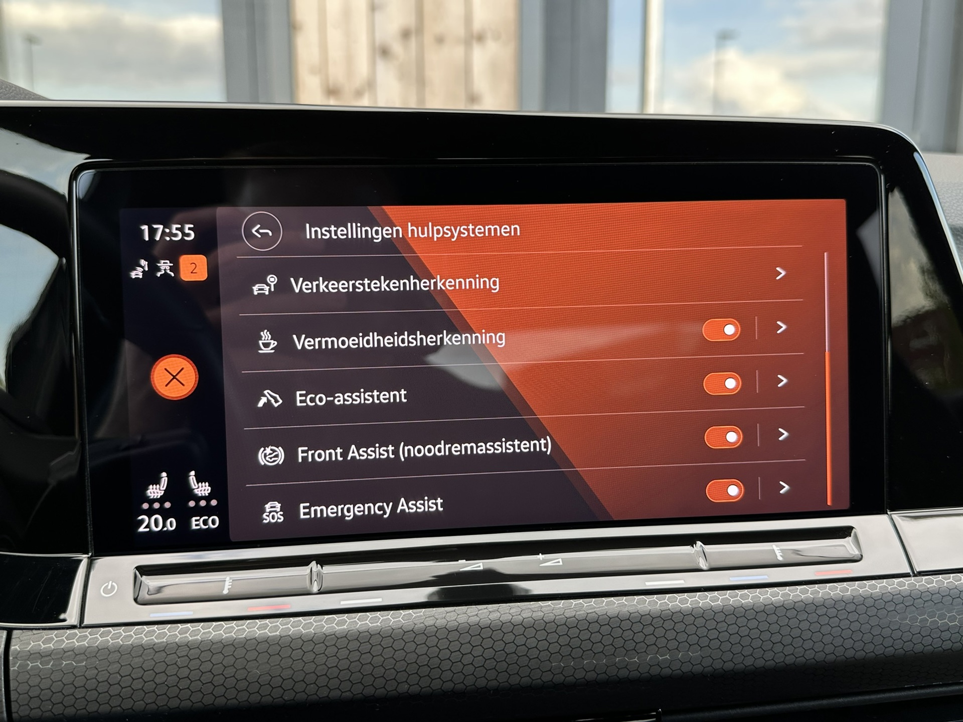 Foto van Volkswagen Golf GTE