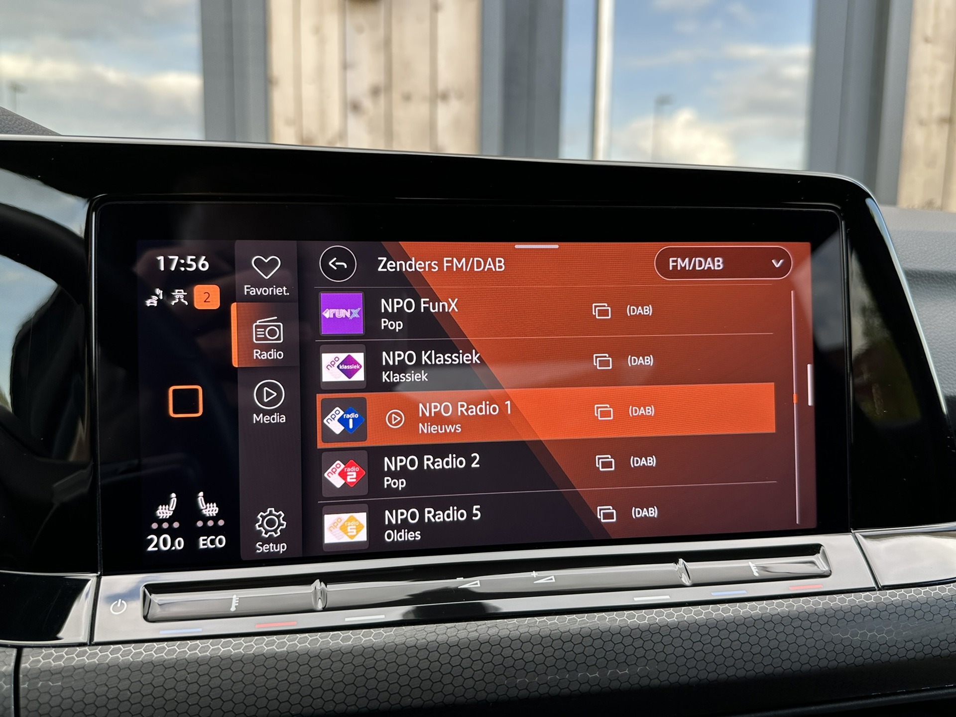 Foto van Volkswagen Golf GTE