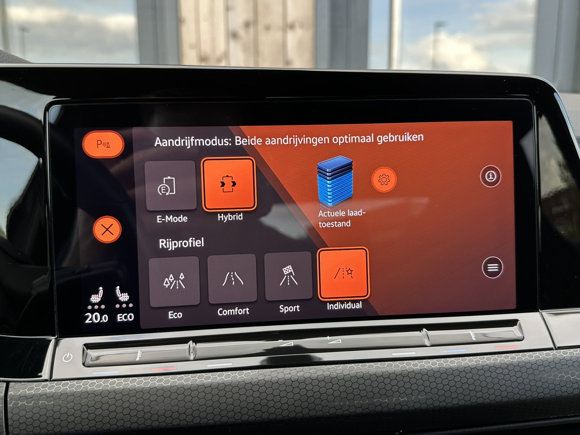 Foto van Volkswagen Golf GTE