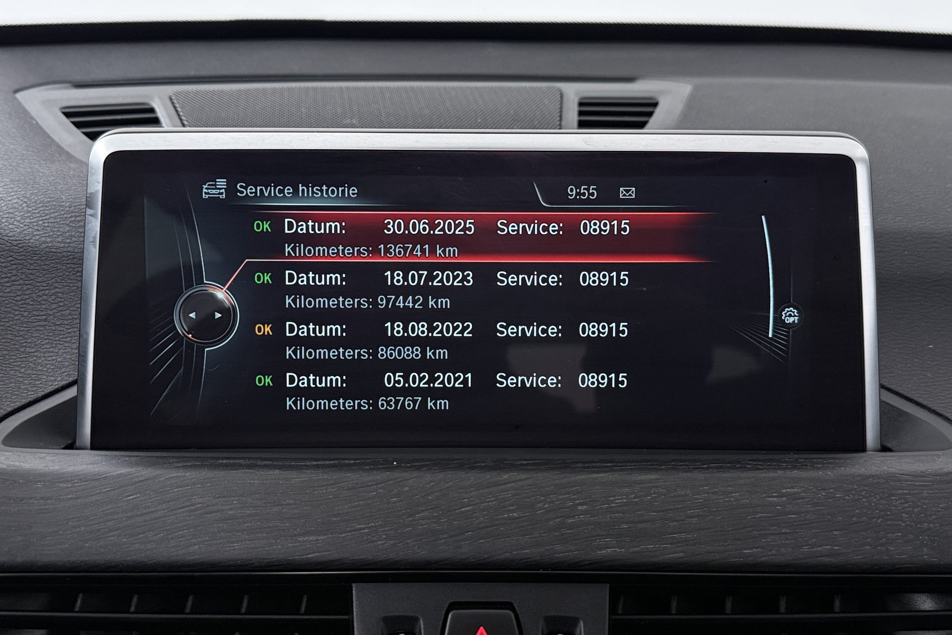 Foto van BMW X1 Sdrive20i