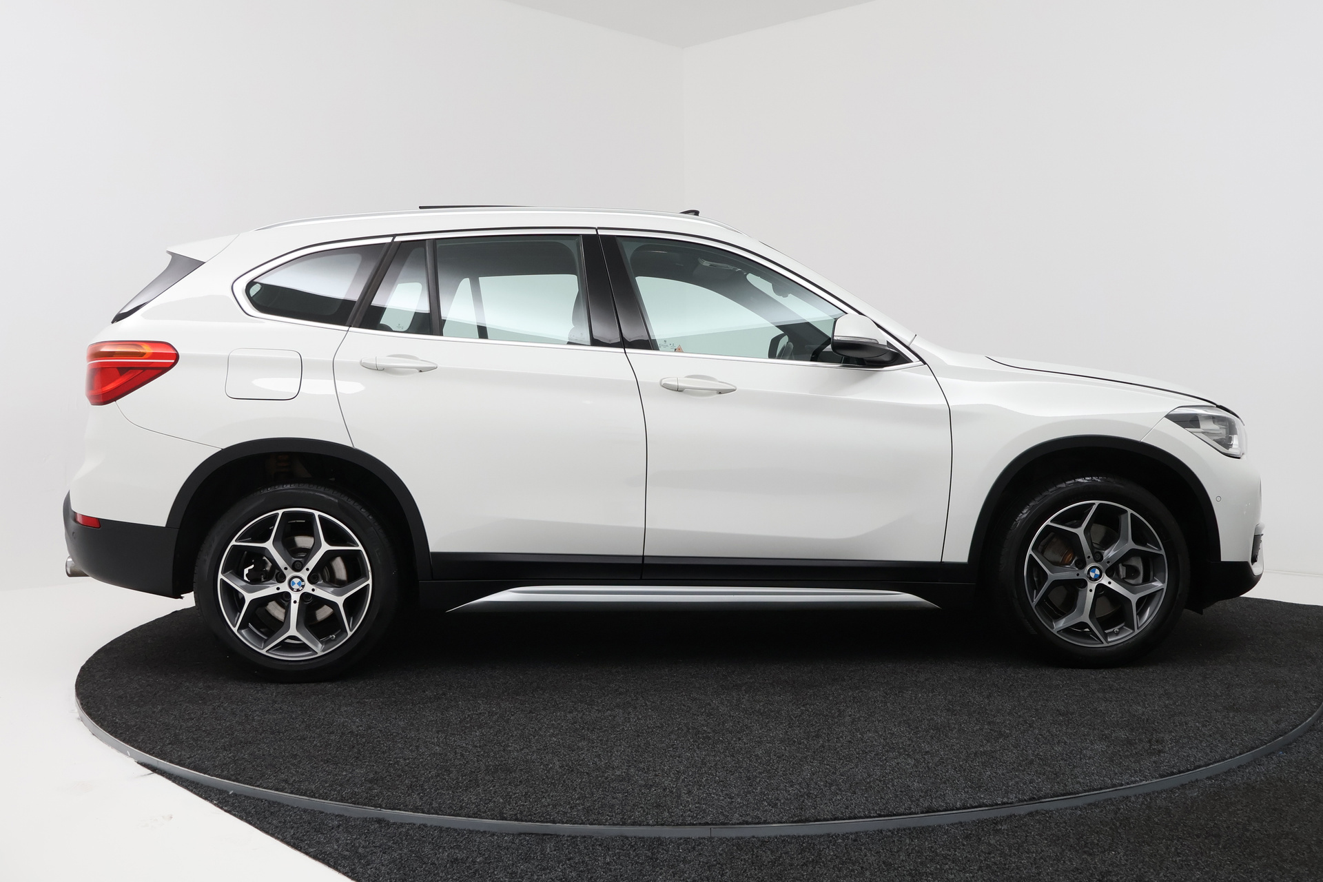 Foto van BMW X1 Sdrive20i