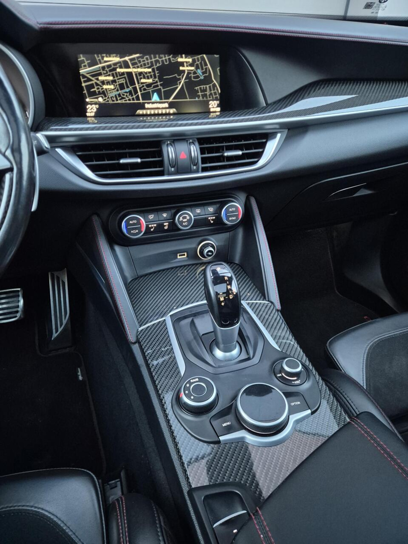 Foto van Alfa Romeo Stelvio Quadrifoglio