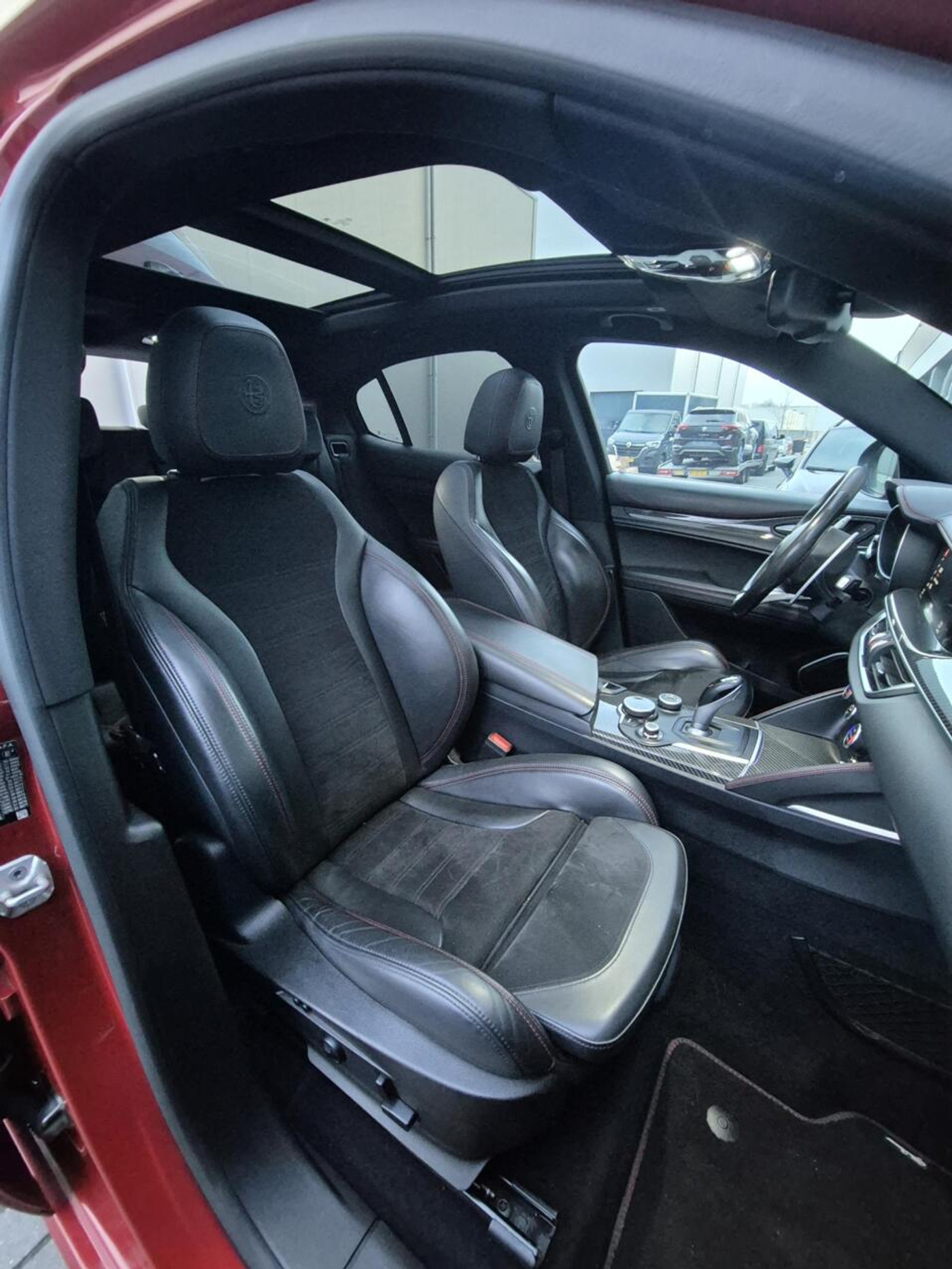 Foto van Alfa Romeo Stelvio Quadrifoglio