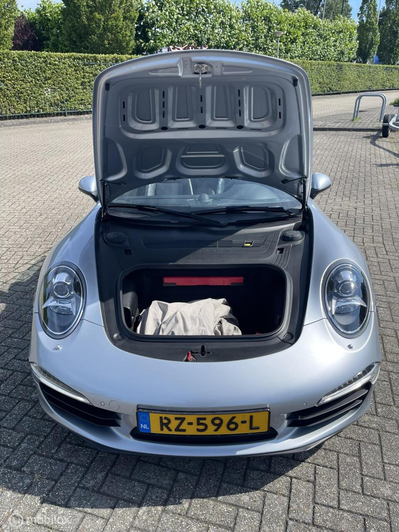 Foto van Porsche 911 Carrera