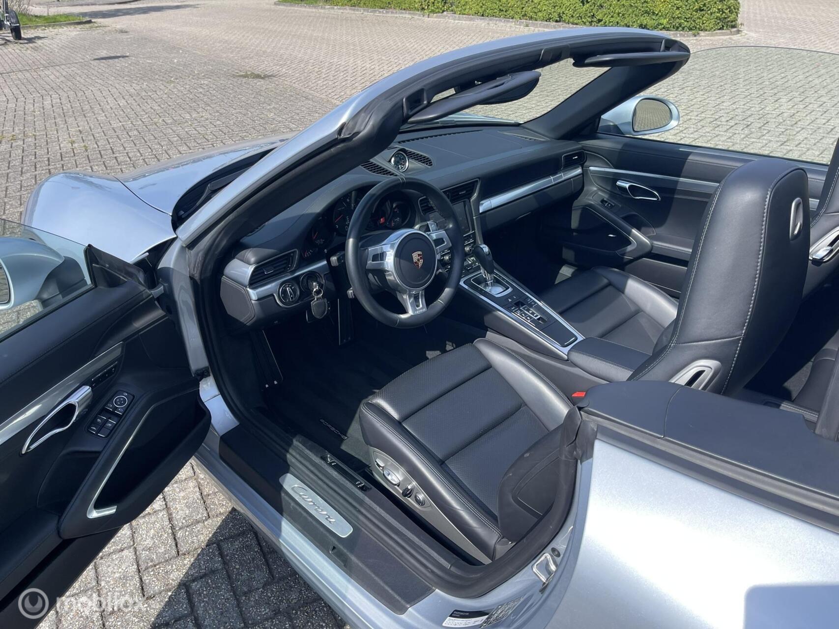 Foto van Porsche 911 Carrera
