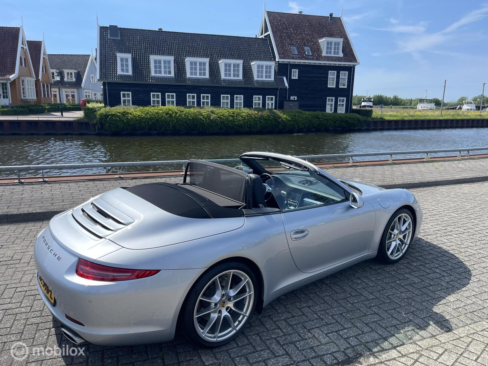 Foto van Porsche 911 Carrera
