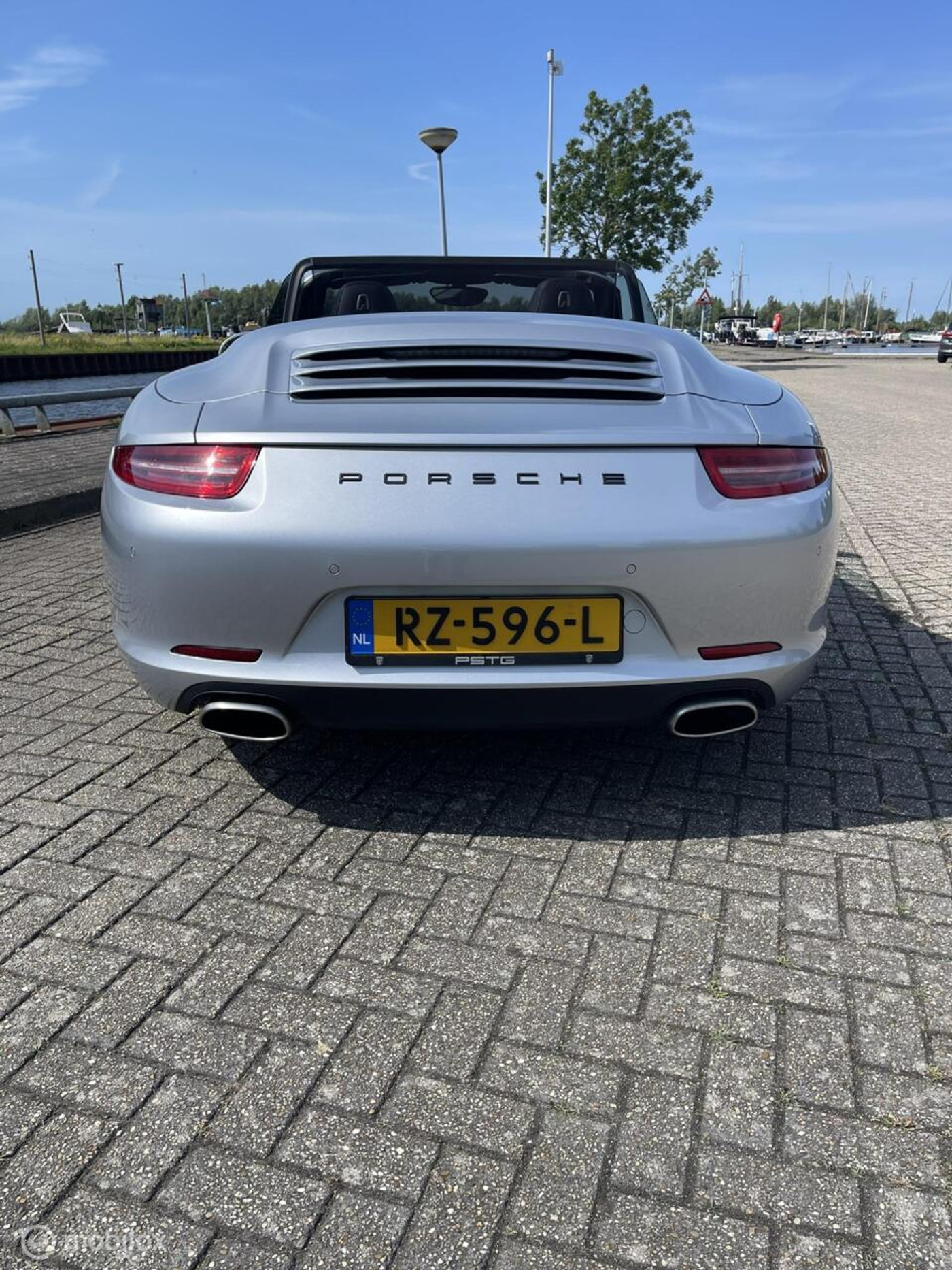 Foto van Porsche 911 Carrera