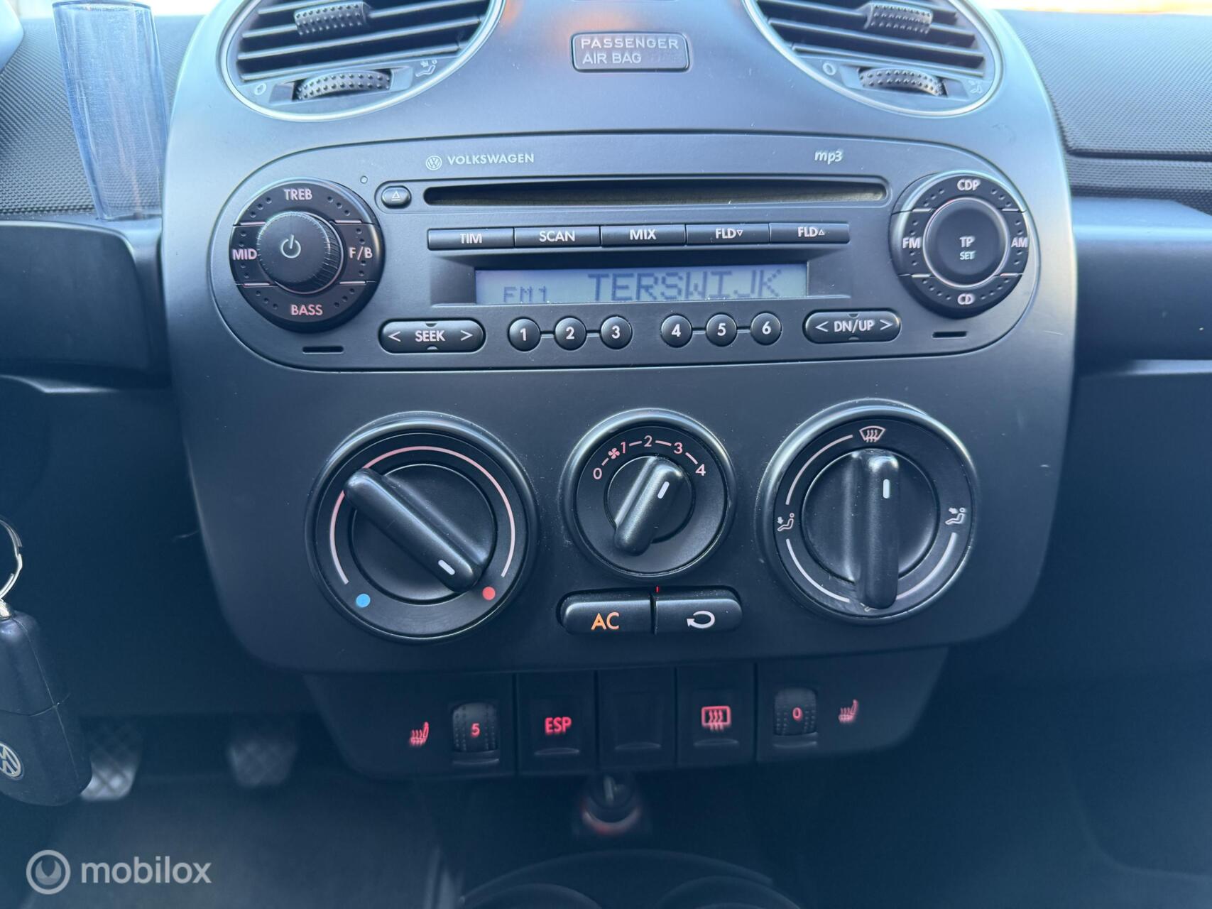Foto van Volkswagen New Beetle Cabriolet