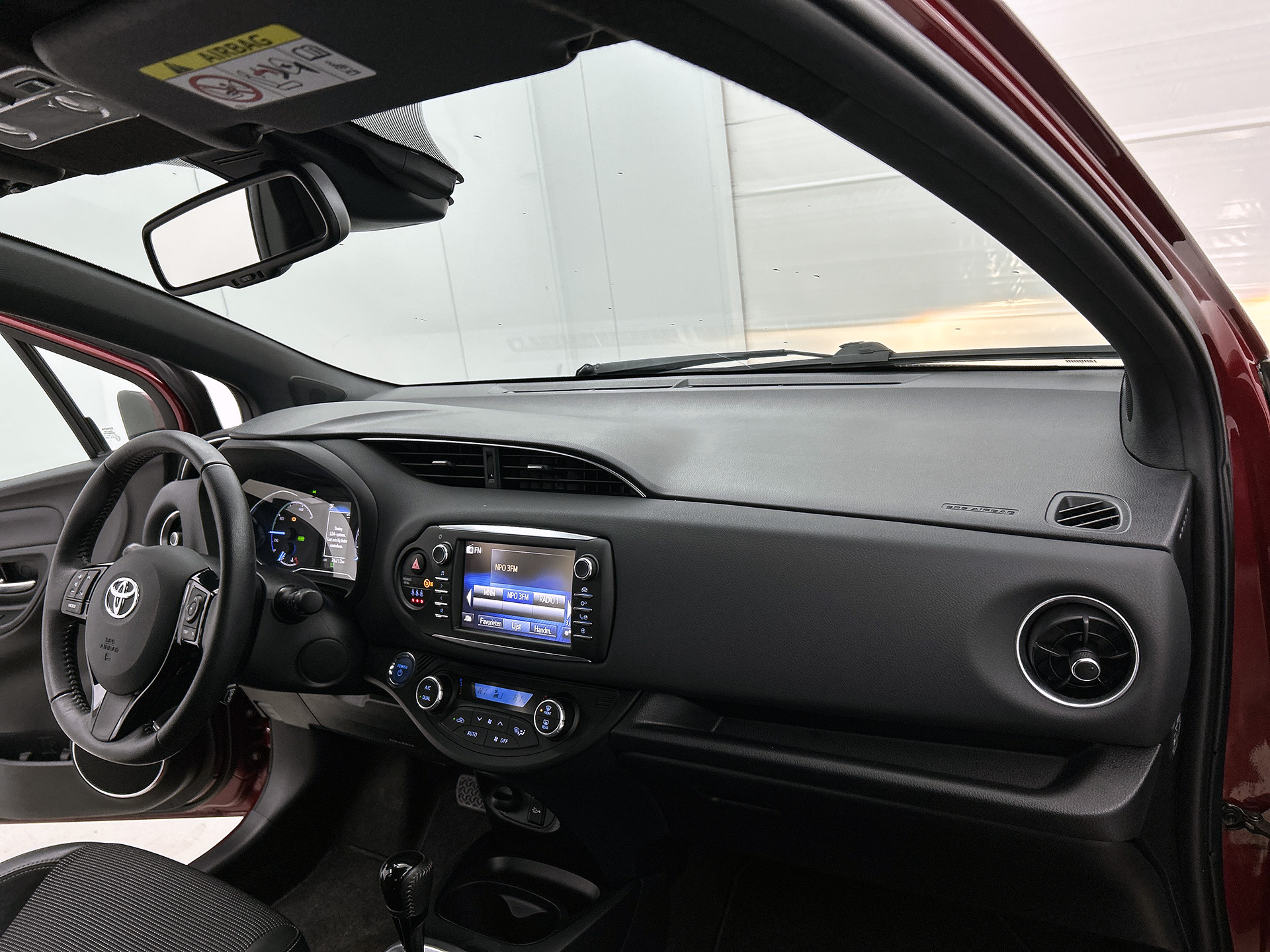 Foto van Toyota Toyota Yaris Hybrid