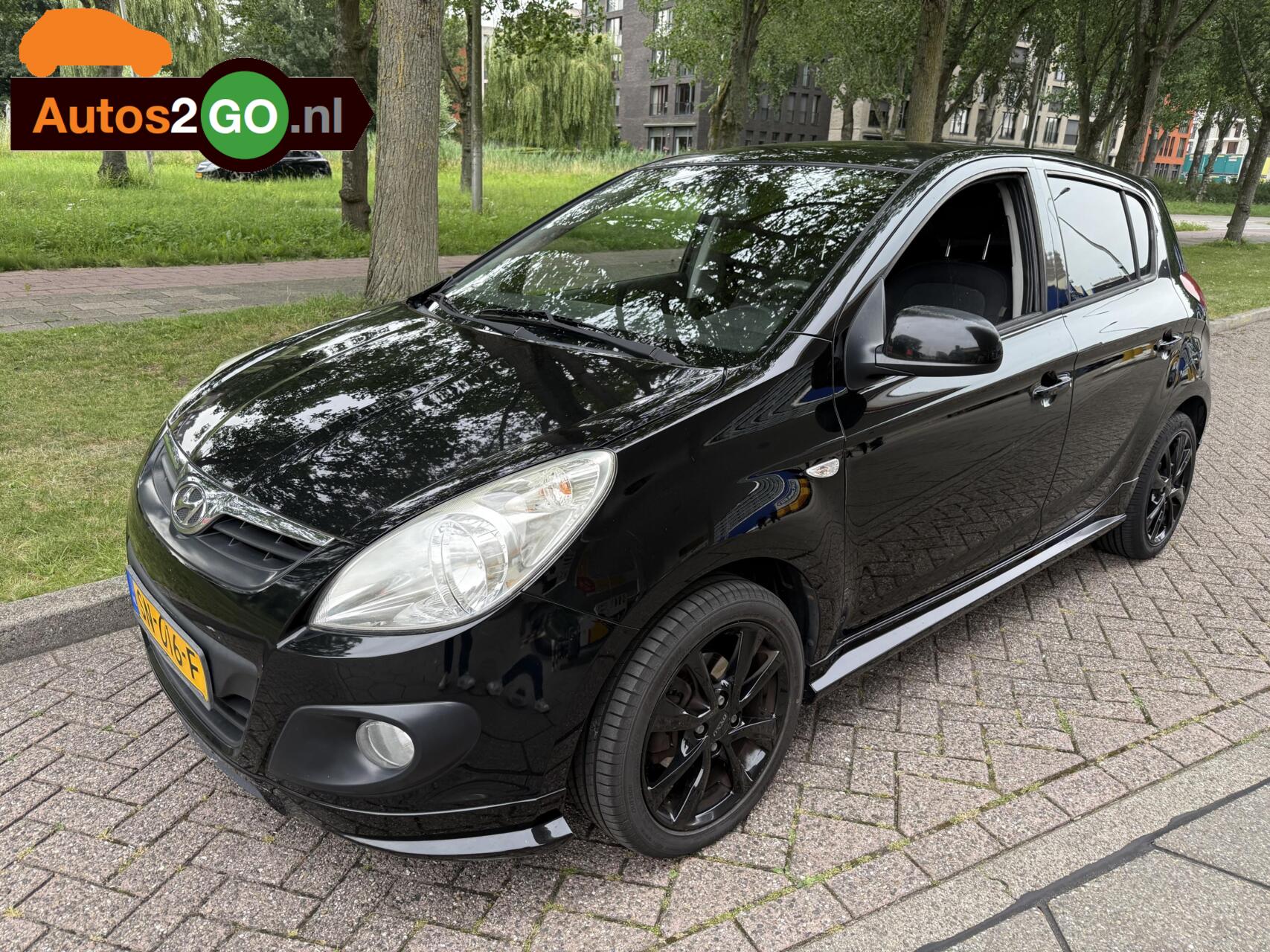 Hyundai I20 1.2i Business Edition- Sport - Airco - 5deurs - rijklaar - 2010 - voorkant