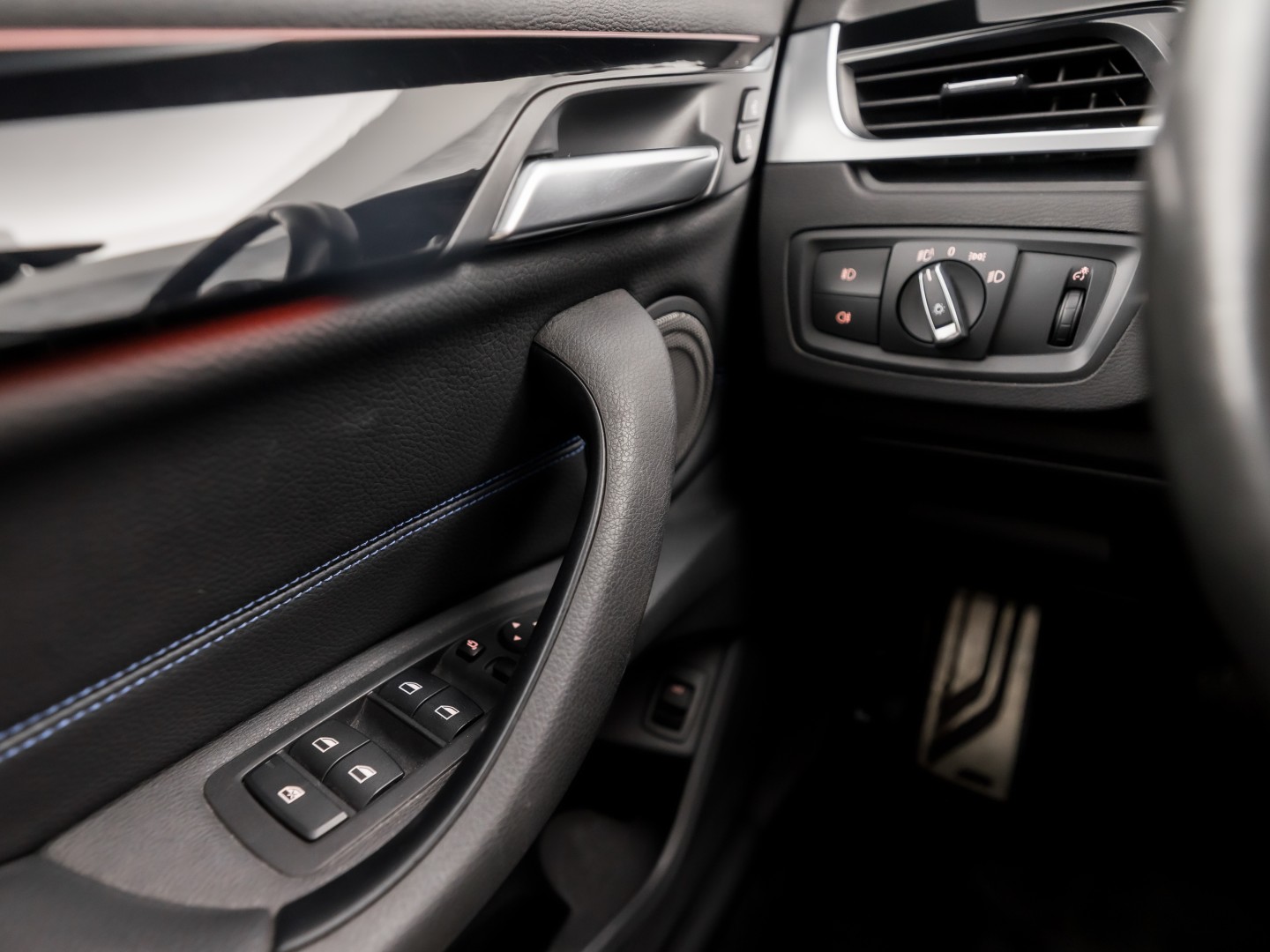 Foto van BMW X1 Sdrive20i