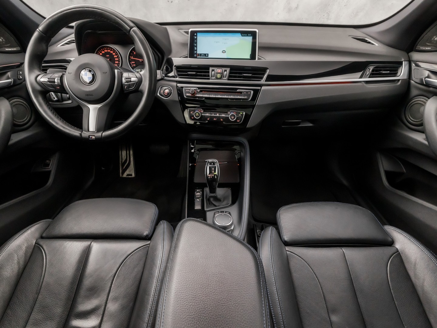 Foto van BMW X1 Sdrive20i