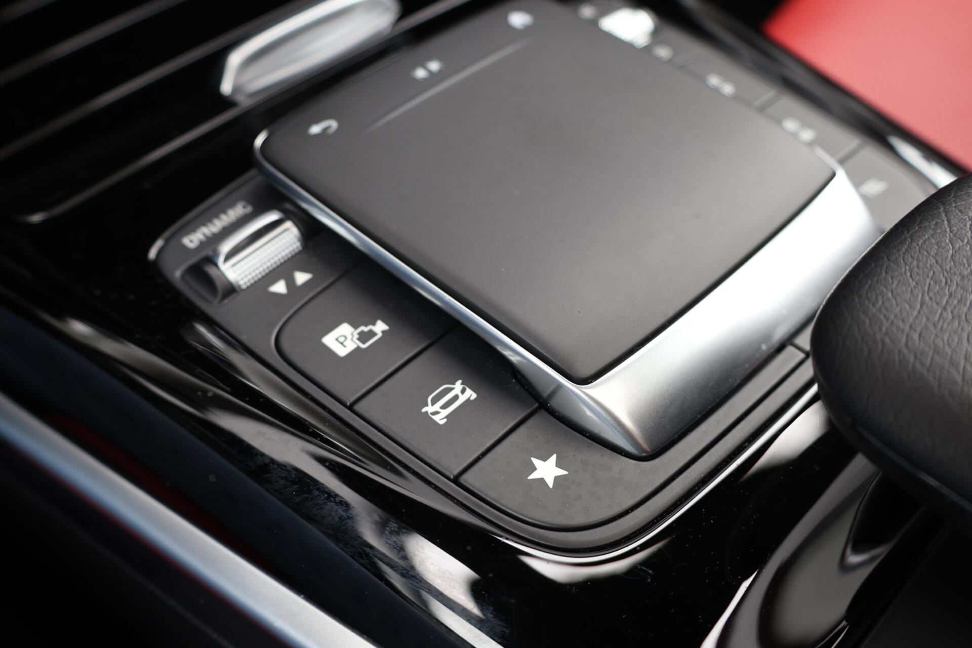 Foto van Mercedes-Benz AMG Cla 35